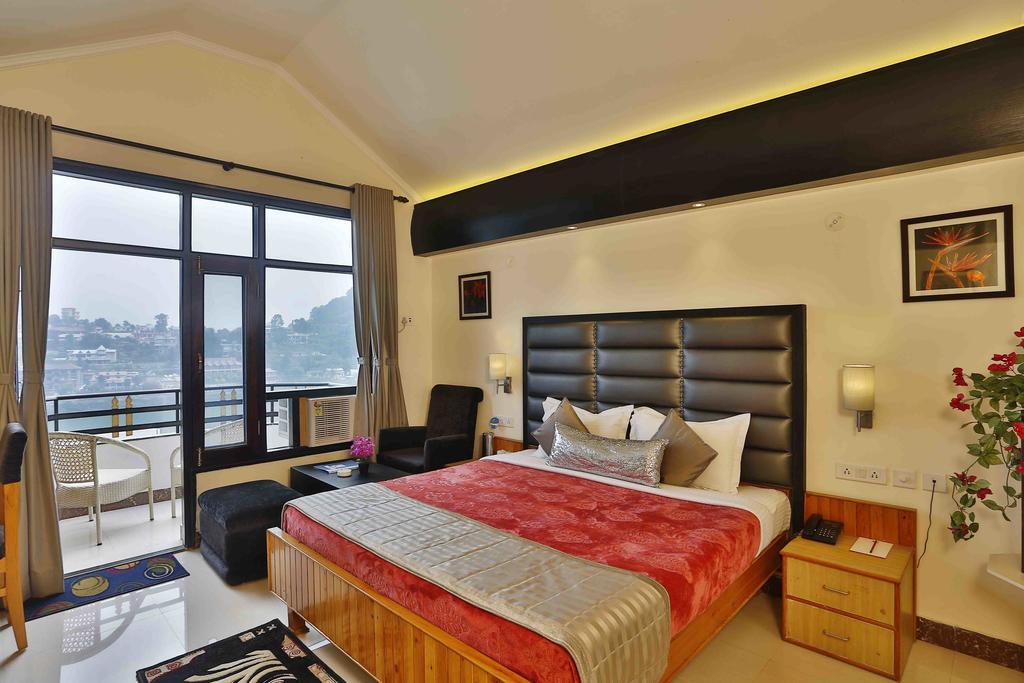 Harshikhar Hotel Bhīm Tāl Extérieur photo